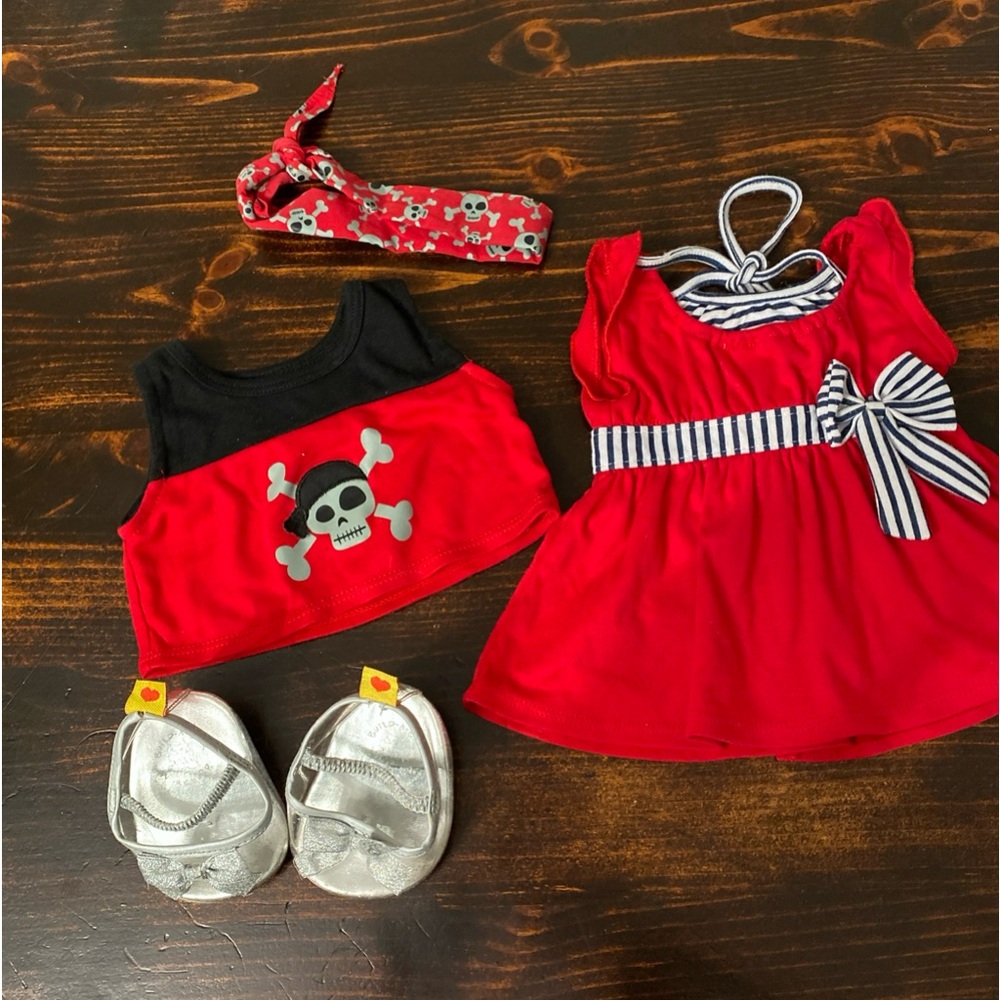 Build a bear clothing lot